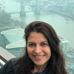 Meet your Posher, Catherine